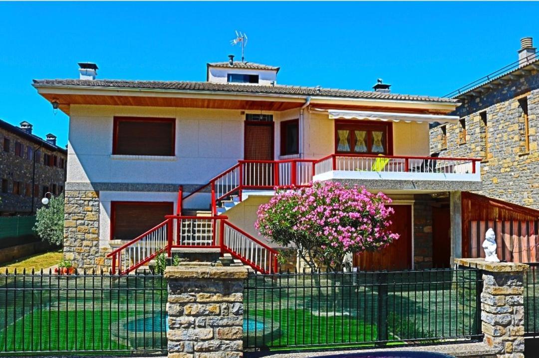 L'Arome De Ainsa Διαμέρισμα Εξωτερικό φωτογραφία